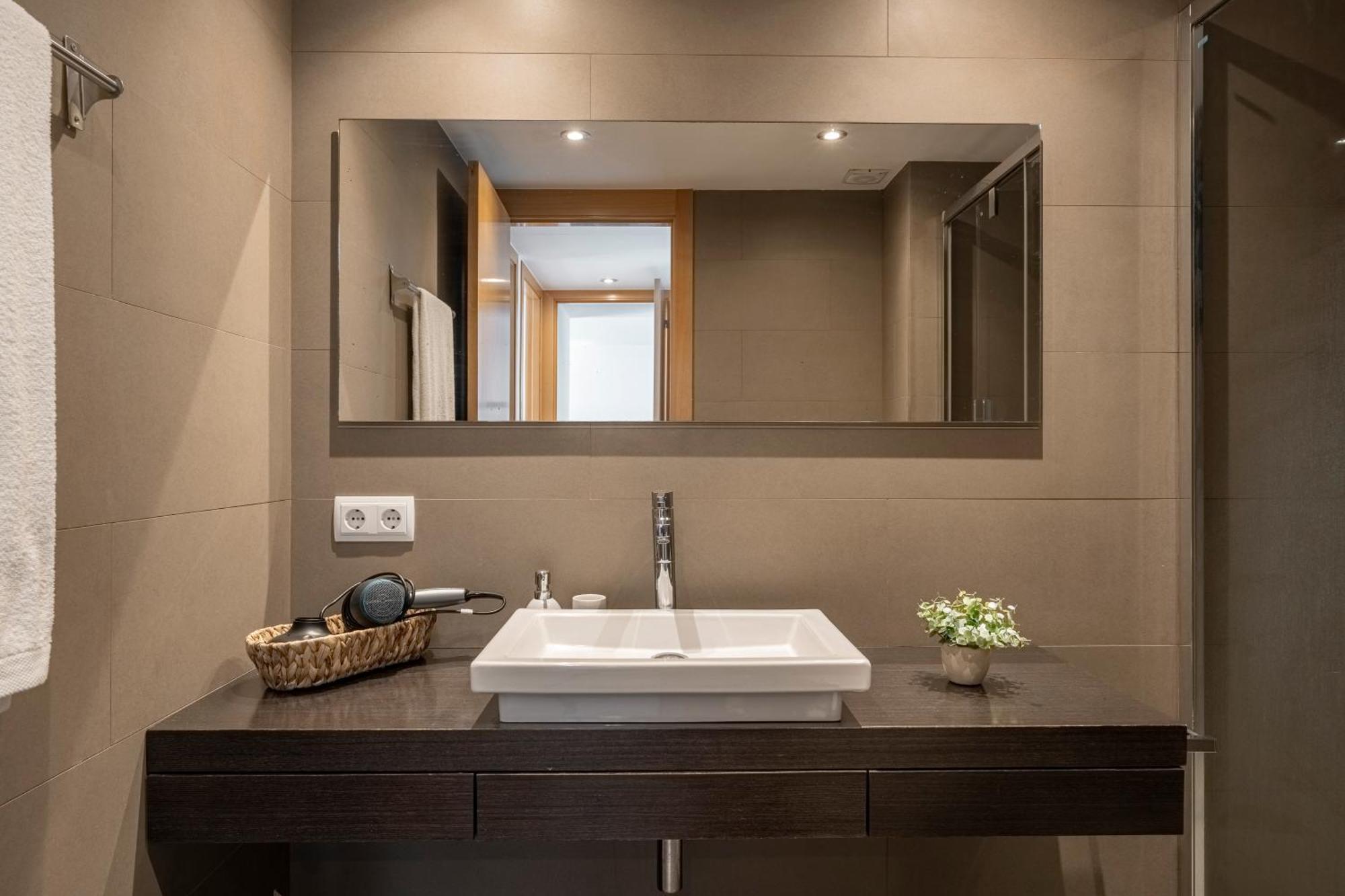 Apartamento Con Gran Terraza Delante Del Mar Roses Eksteriør bilde