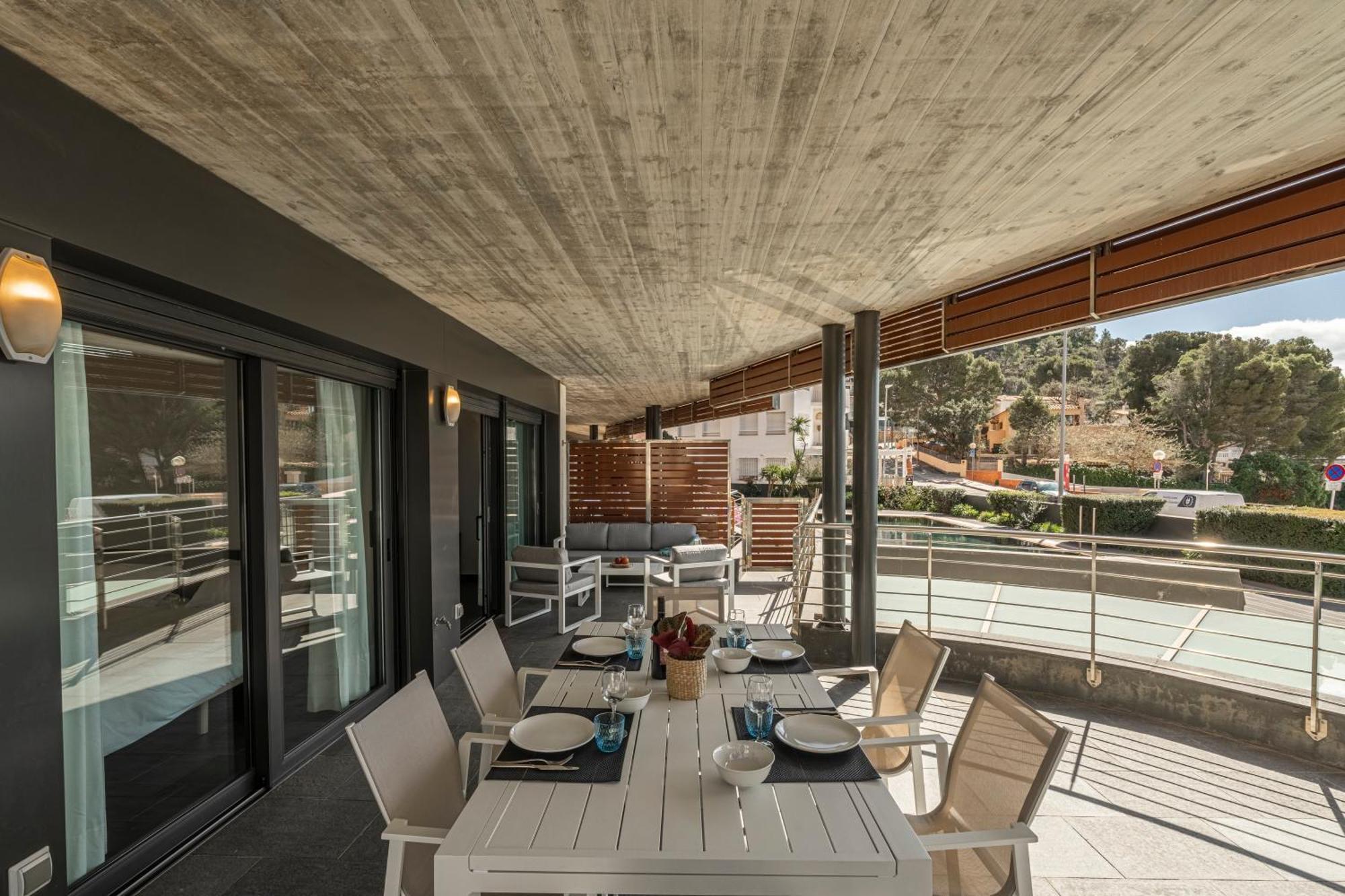 Apartamento Con Gran Terraza Delante Del Mar Roses Eksteriør bilde